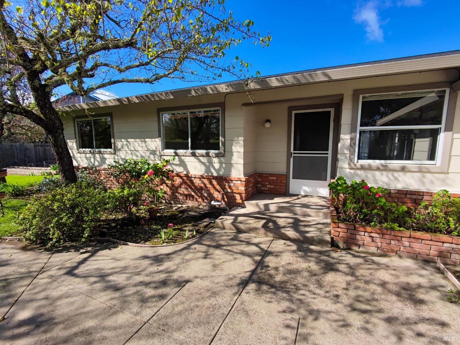 135 Fulton Place Windsor CA 95492