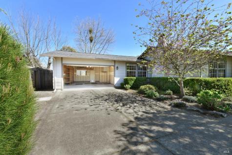 135 Fulton Place Windsor CA 95492
