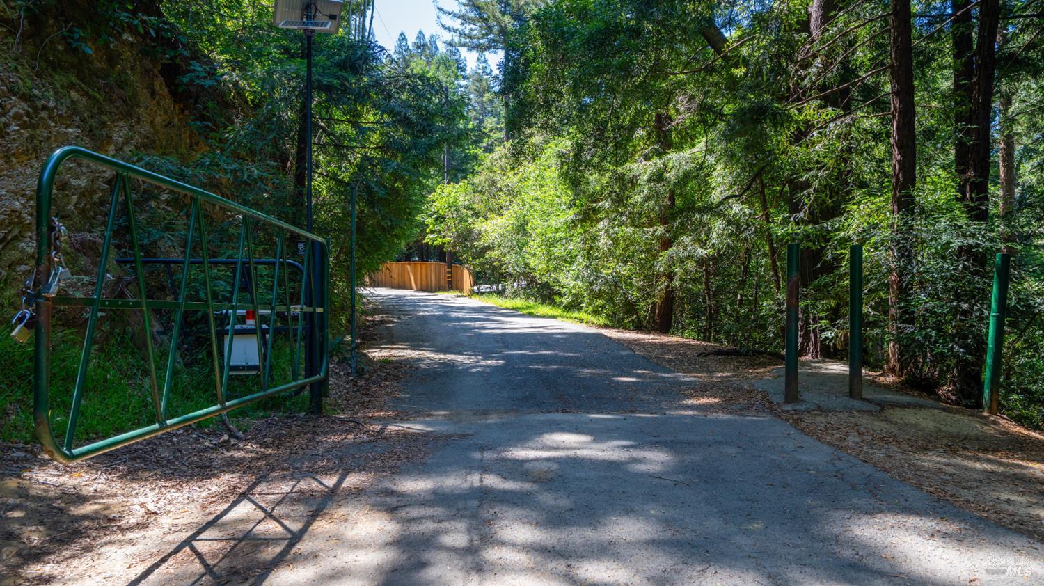10 Fire Road Larkspur CA 94939