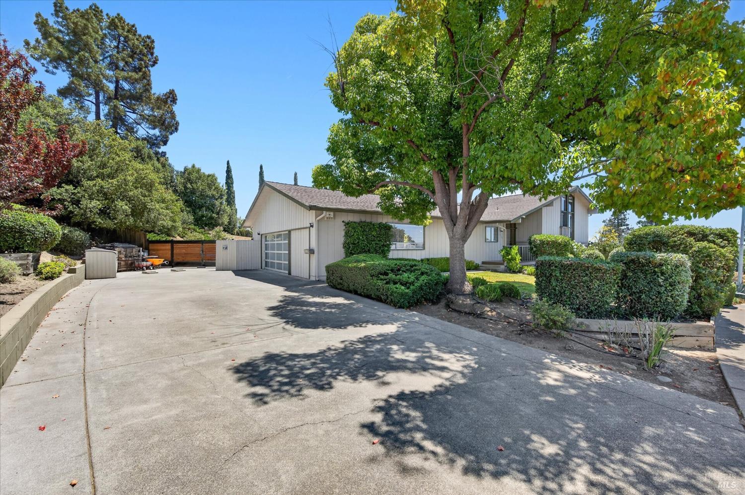 1844 Vervais Avenue Vallejo CA 94591