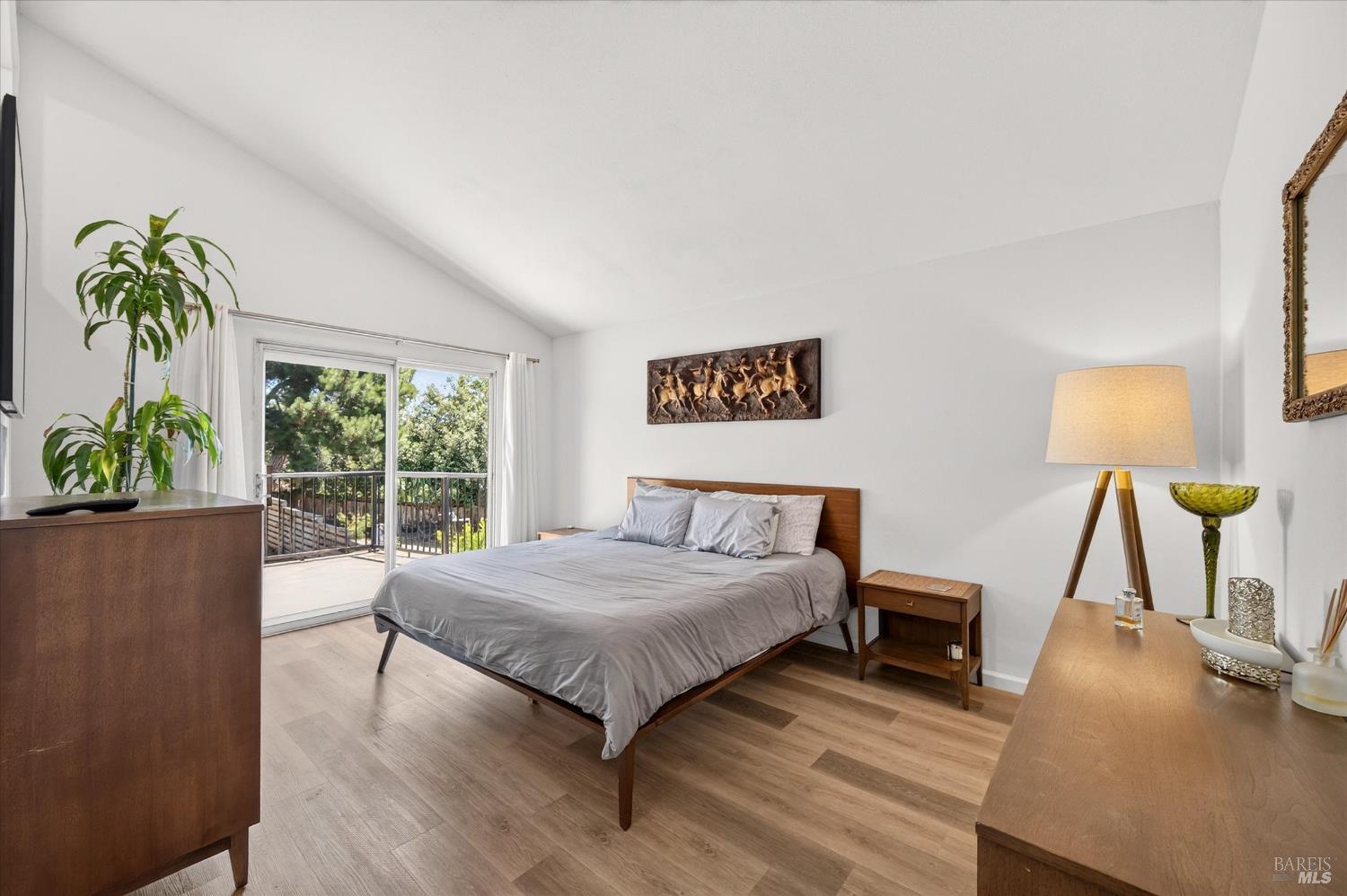 1844 Vervais Avenue Vallejo CA 94591