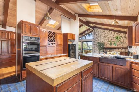 3760 Grove Street Sonoma CA 95476
