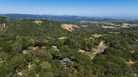 3760 Grove Street Sonoma CA 95476