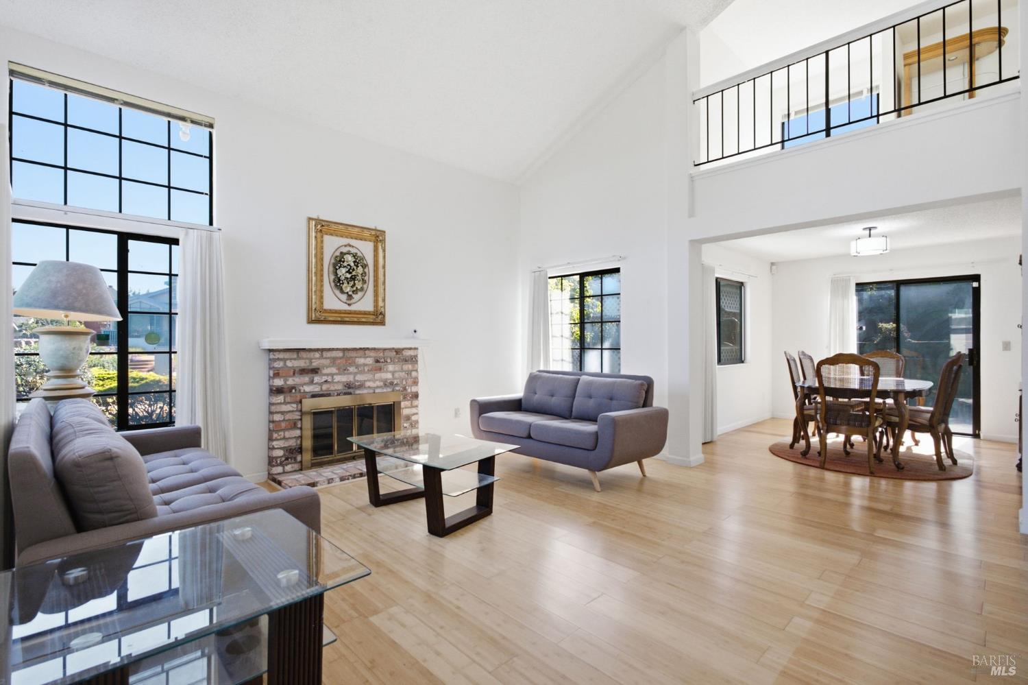 249 S Valley Oak Lane Vallejo CA 94591