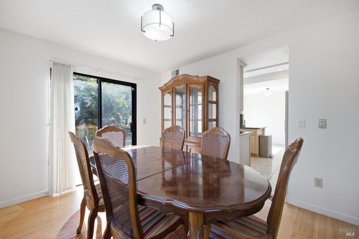 249 S Valley Oak Lane Vallejo CA 94591