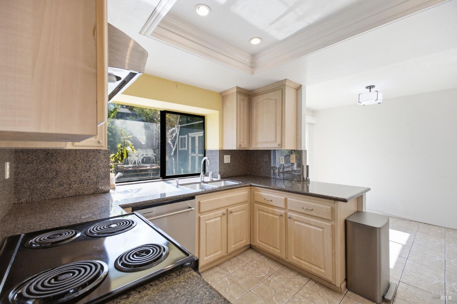 249 S Valley Oak Lane Vallejo CA 94591