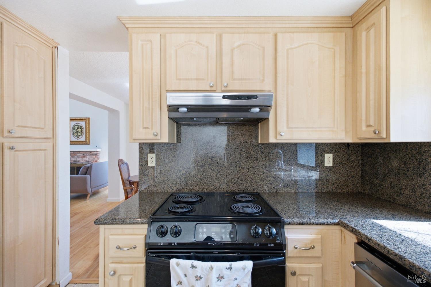249 S Valley Oak Lane Vallejo CA 94591