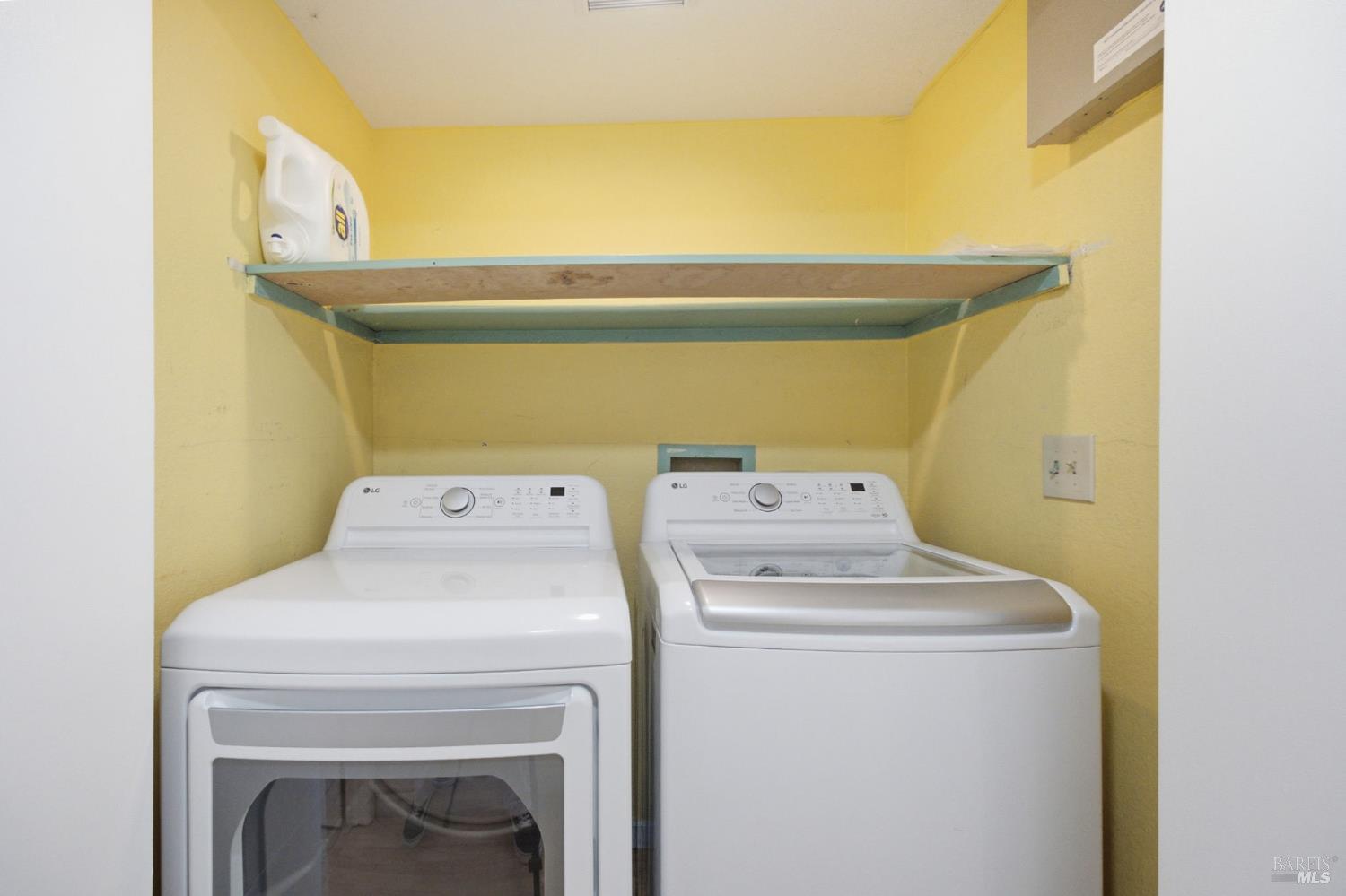 249 S Valley Oak Lane Vallejo CA 94591