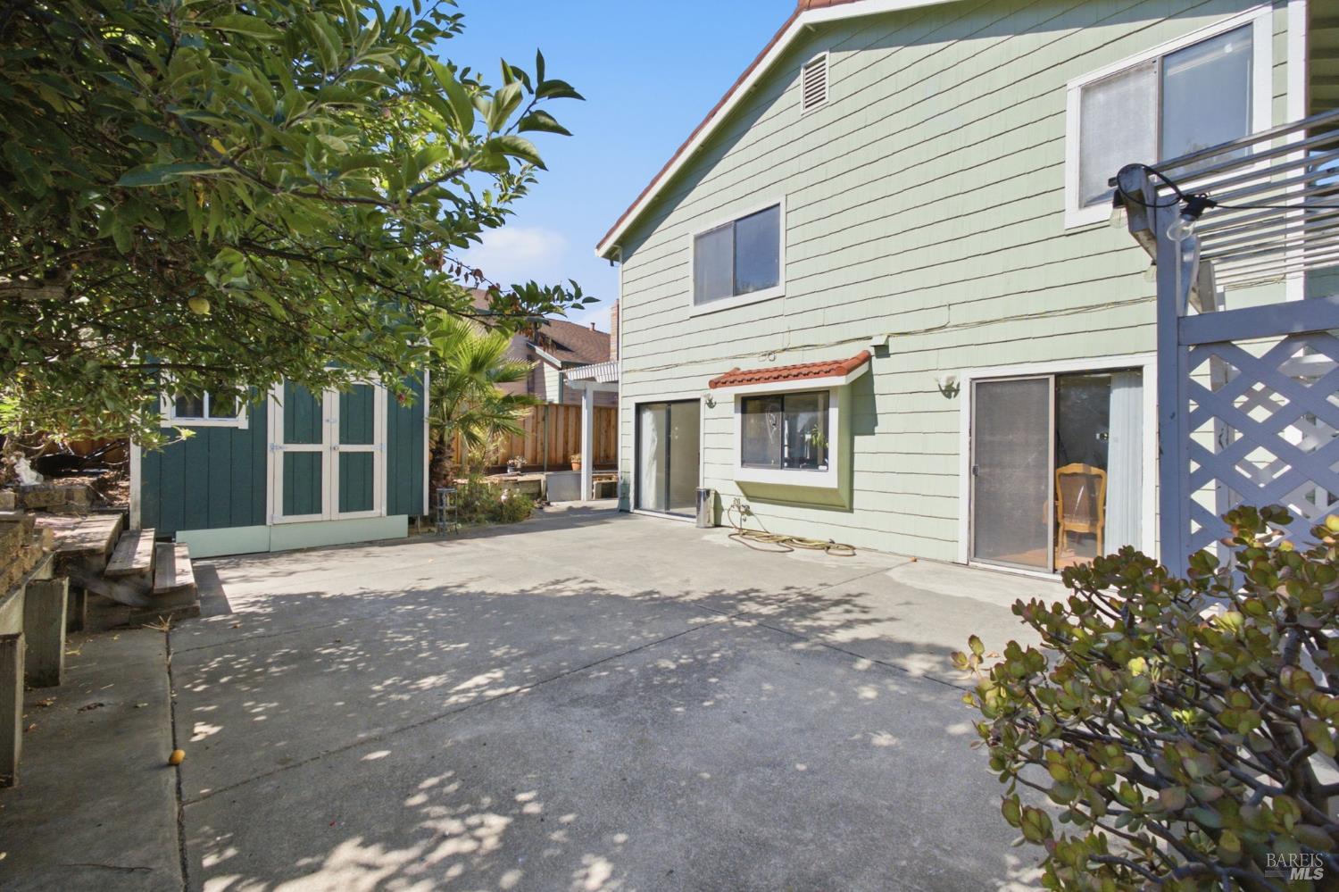 249 S Valley Oak Lane Vallejo CA 94591