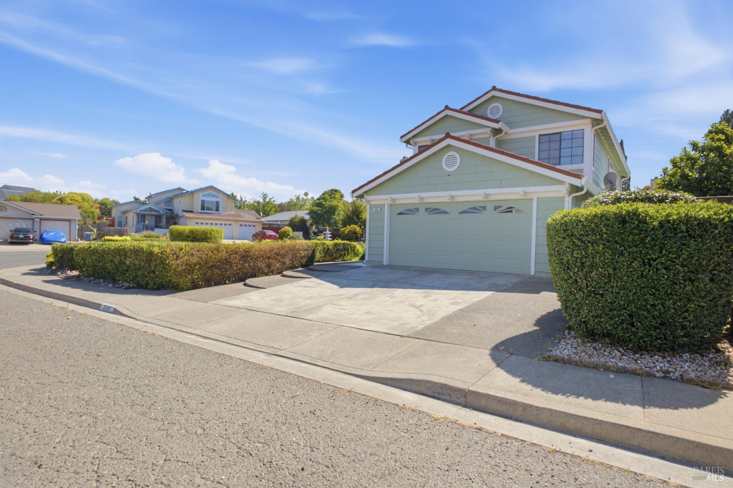 249 S Valley Oak Lane Vallejo CA 94591
