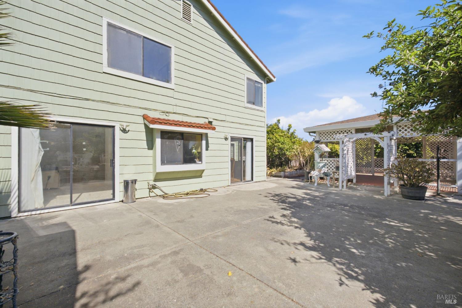 249 S Valley Oak Lane Vallejo CA 94591