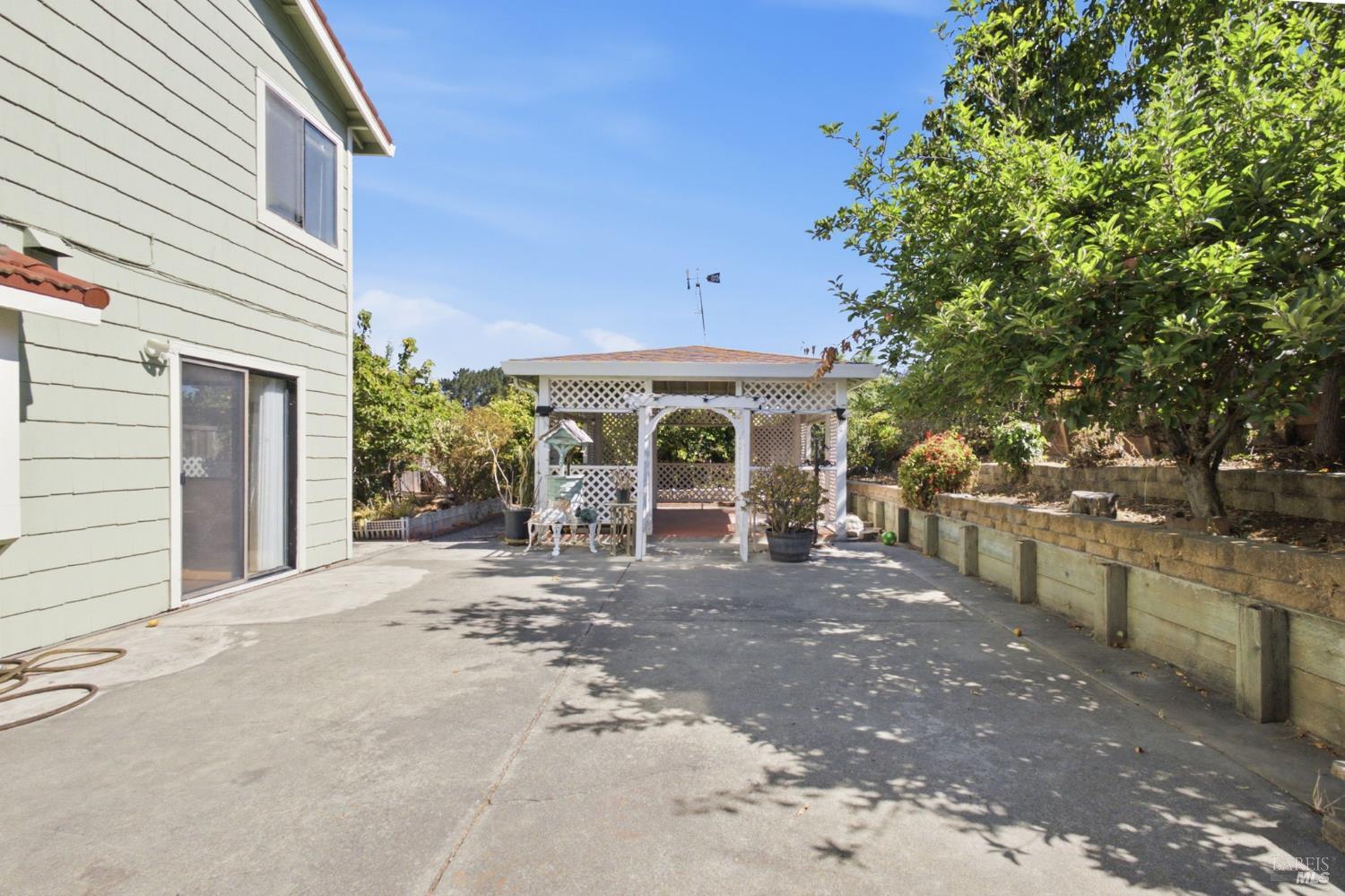 249 S Valley Oak Lane Vallejo CA 94591