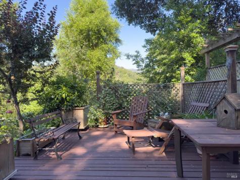 4215 Wake Robin Drive Glen Ellen CA 95442