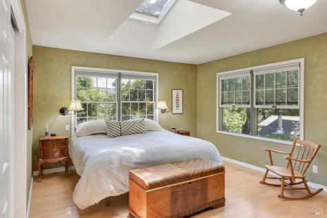 4215 Wake Robin Drive Glen Ellen CA 95442