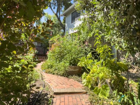 4215 Wake Robin Drive Glen Ellen CA 95442