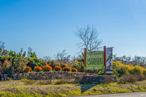 4215 Wake Robin Drive Glen Ellen CA 95442