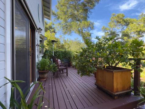 4215 Wake Robin Drive Glen Ellen CA 95442