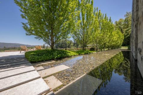 7596 Sonoma Mountain Road Glen Ellen CA 95442