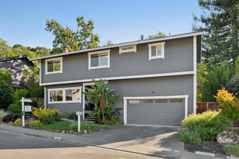 24 Plata Court Novato CA 94947
