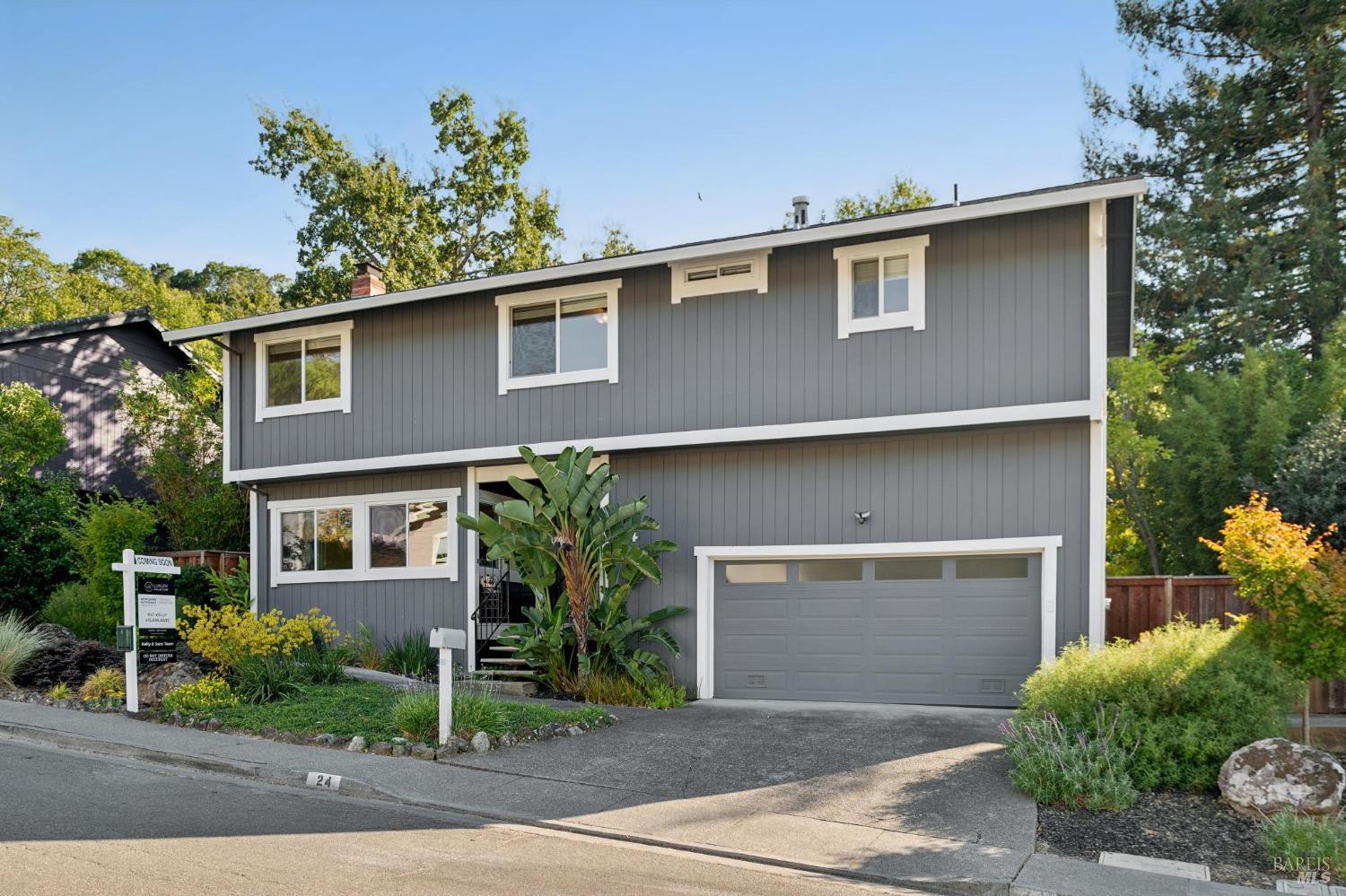 Novato CA, 24 Plata Court
