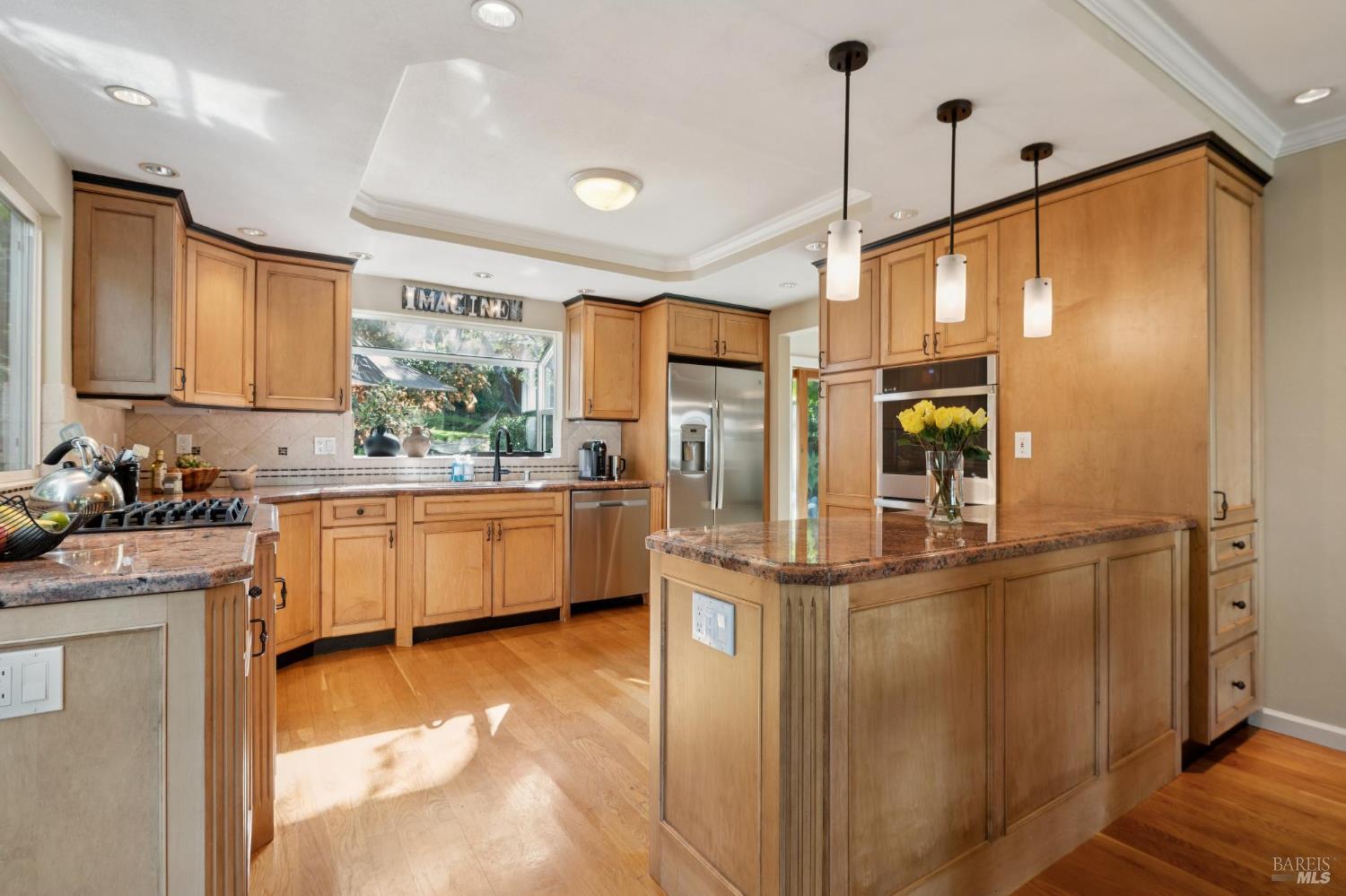 24 Plata Court Novato CA 94947