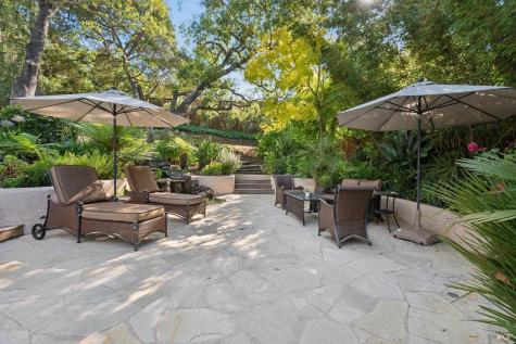 24 Plata Court Novato CA 94947