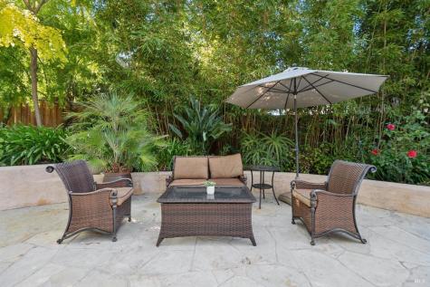 24 Plata Court Novato CA 94947