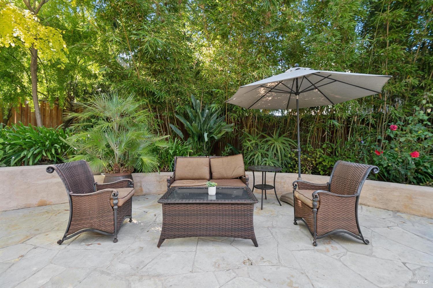 24 Plata Court Novato CA 94947