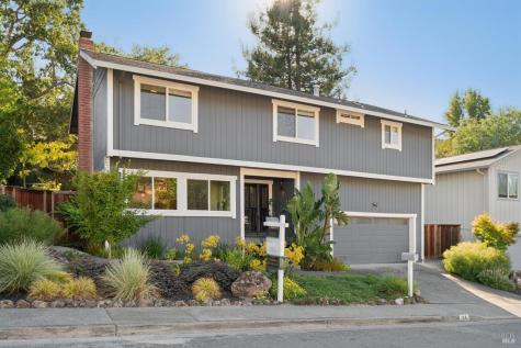 24 Plata Court Novato CA 94947