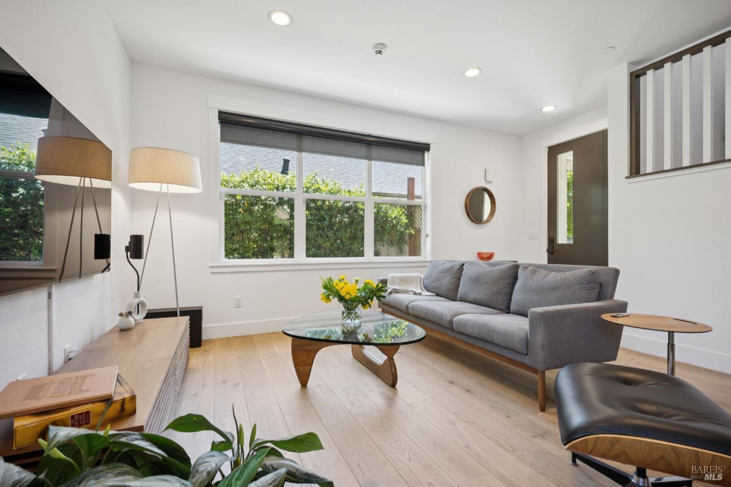 302 Hatchery Lane Sonoma CA 95476