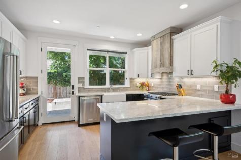 302 Hatchery Lane Sonoma CA 95476