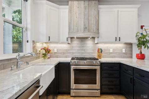 302 Hatchery Lane Sonoma CA 95476