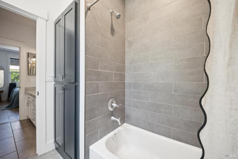 302 Hatchery Lane Sonoma CA 95476