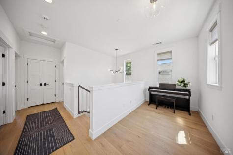 302 Hatchery Lane Sonoma CA 95476