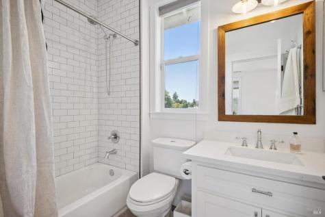 302 Hatchery Lane Sonoma CA 95476