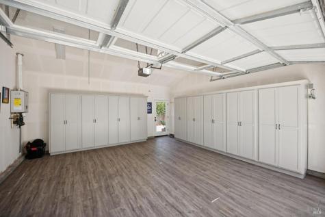 302 Hatchery Lane Sonoma CA 95476