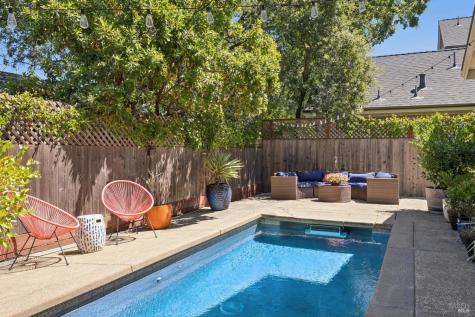 302 Hatchery Lane Sonoma CA 95476