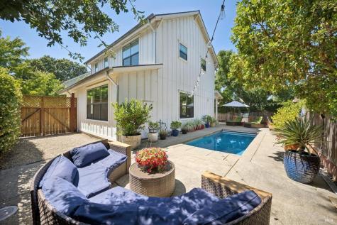 302 Hatchery Lane Sonoma CA 95476