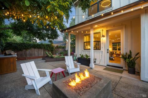 302 Hatchery Lane Sonoma CA 95476