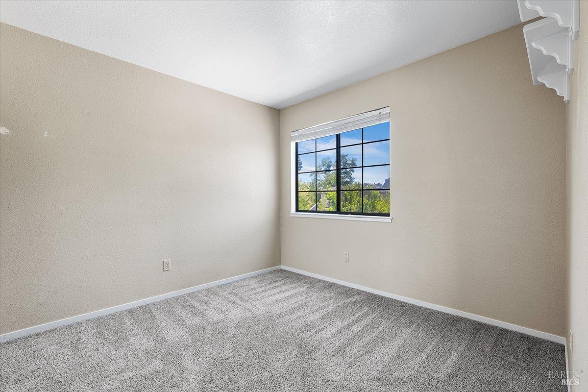 1938 Gambels Way Santa Rosa CA 95403