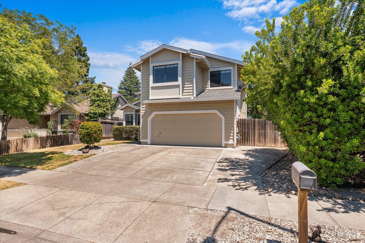 1938 Gambels Way Santa Rosa CA 95403