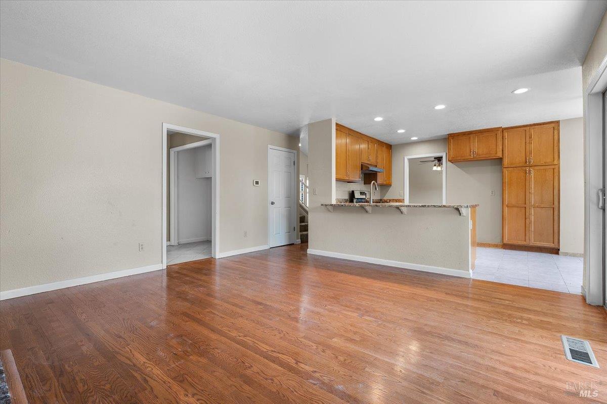 1938 Gambels Way Santa Rosa CA 95403
