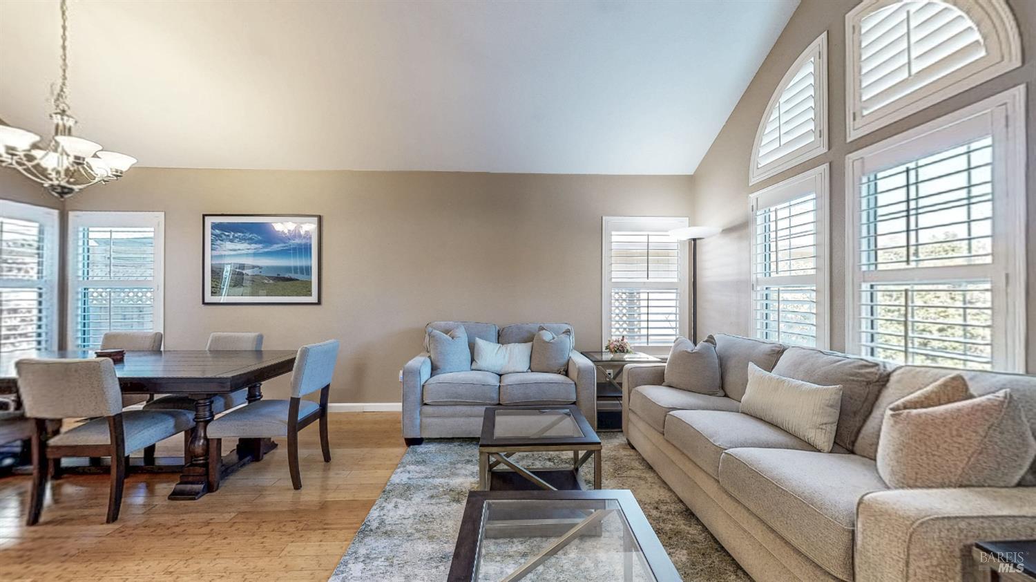 414 Princess Way Windsor CA 95492