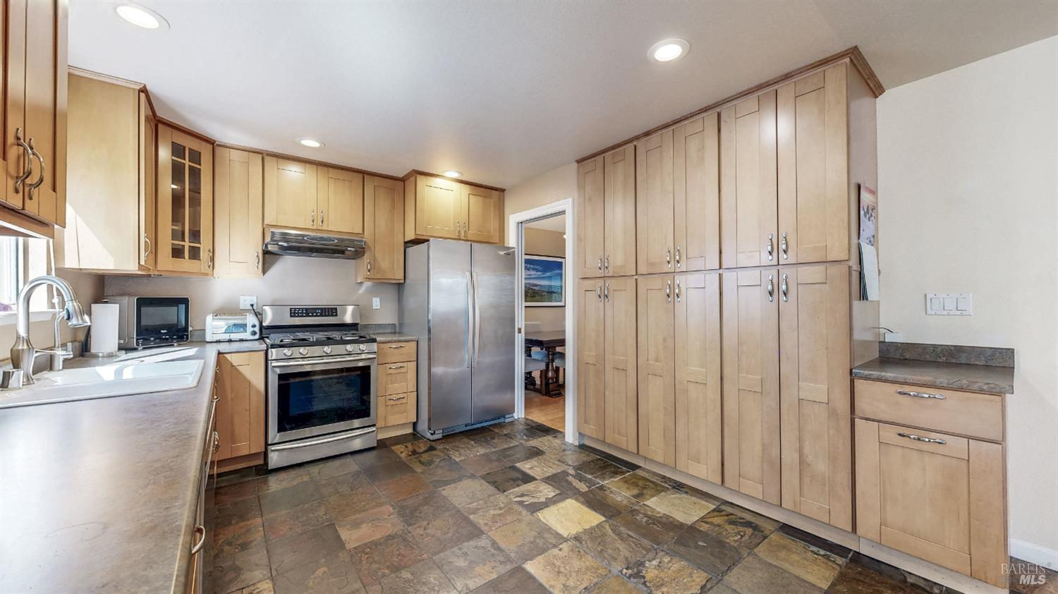 414 Princess Way Windsor CA 95492