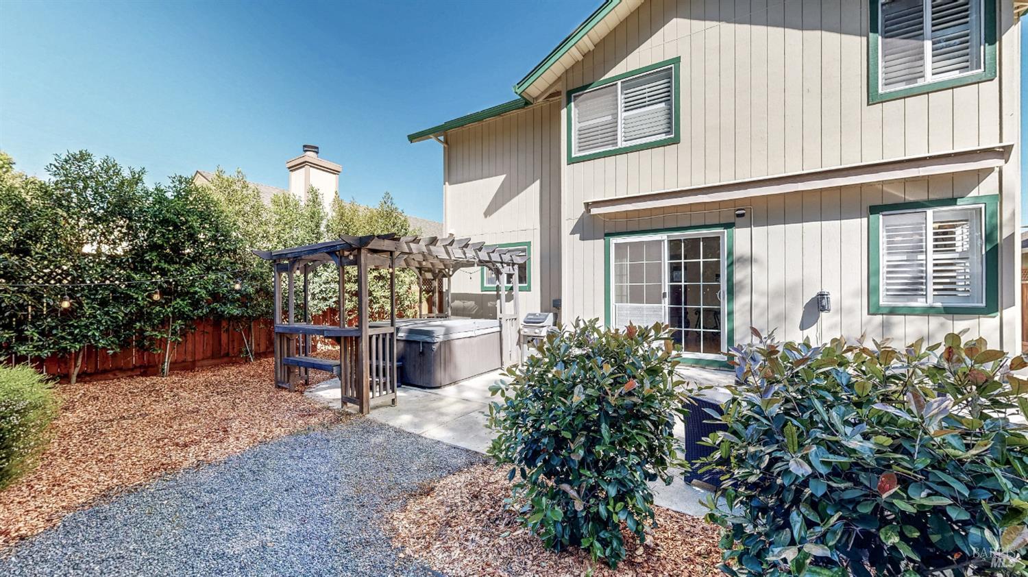 414 Princess Way Windsor CA 95492
