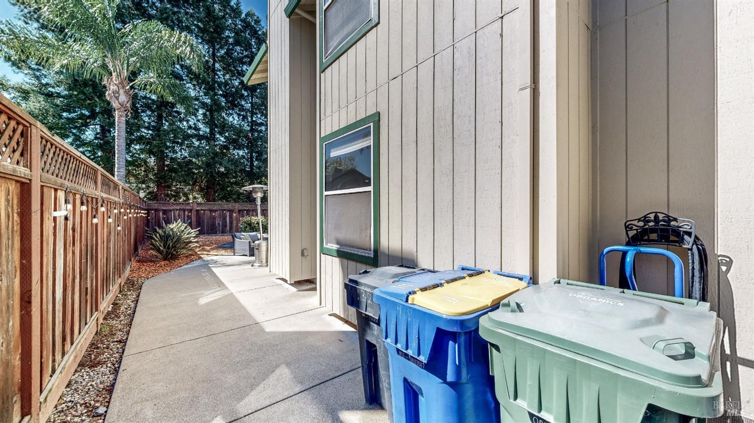 414 Princess Way Windsor CA 95492