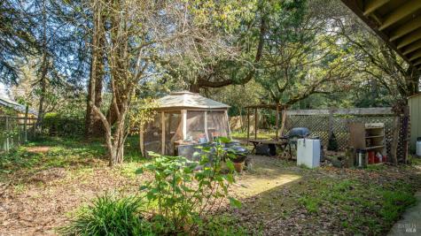 5932 Fredricks Road Sebastopol CA 95472