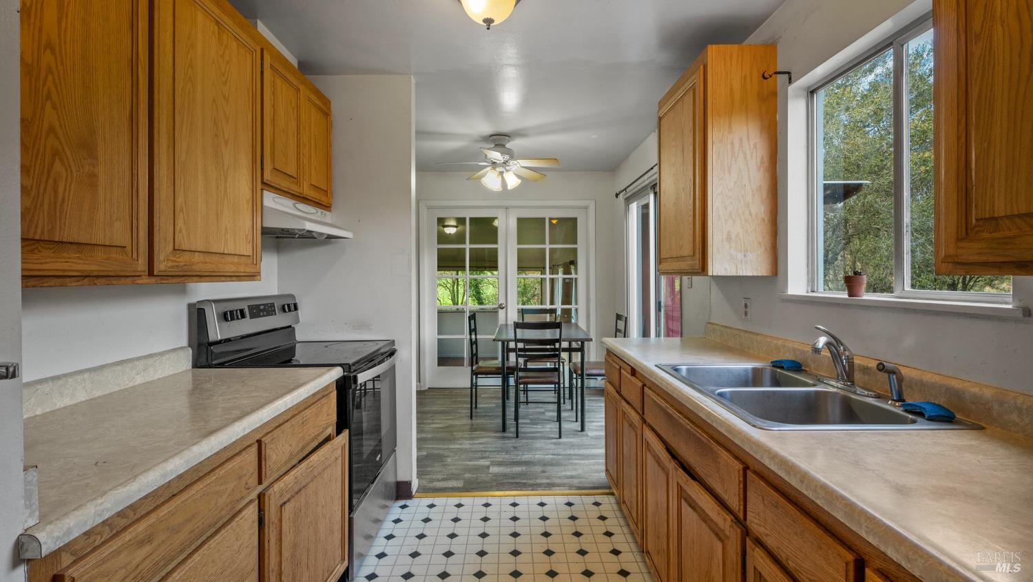 5932 Fredricks Road Sebastopol CA 95472