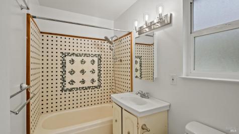 5932 Fredricks Road Sebastopol CA 95472