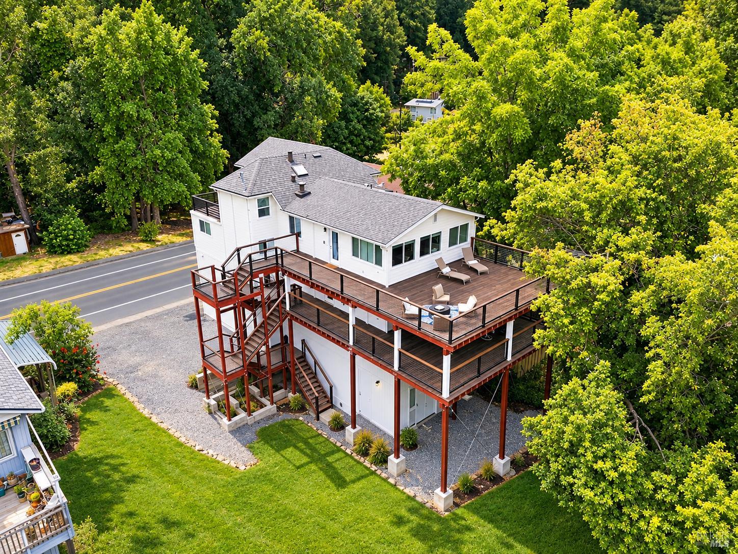 15861 River Road Guerneville CA 95446